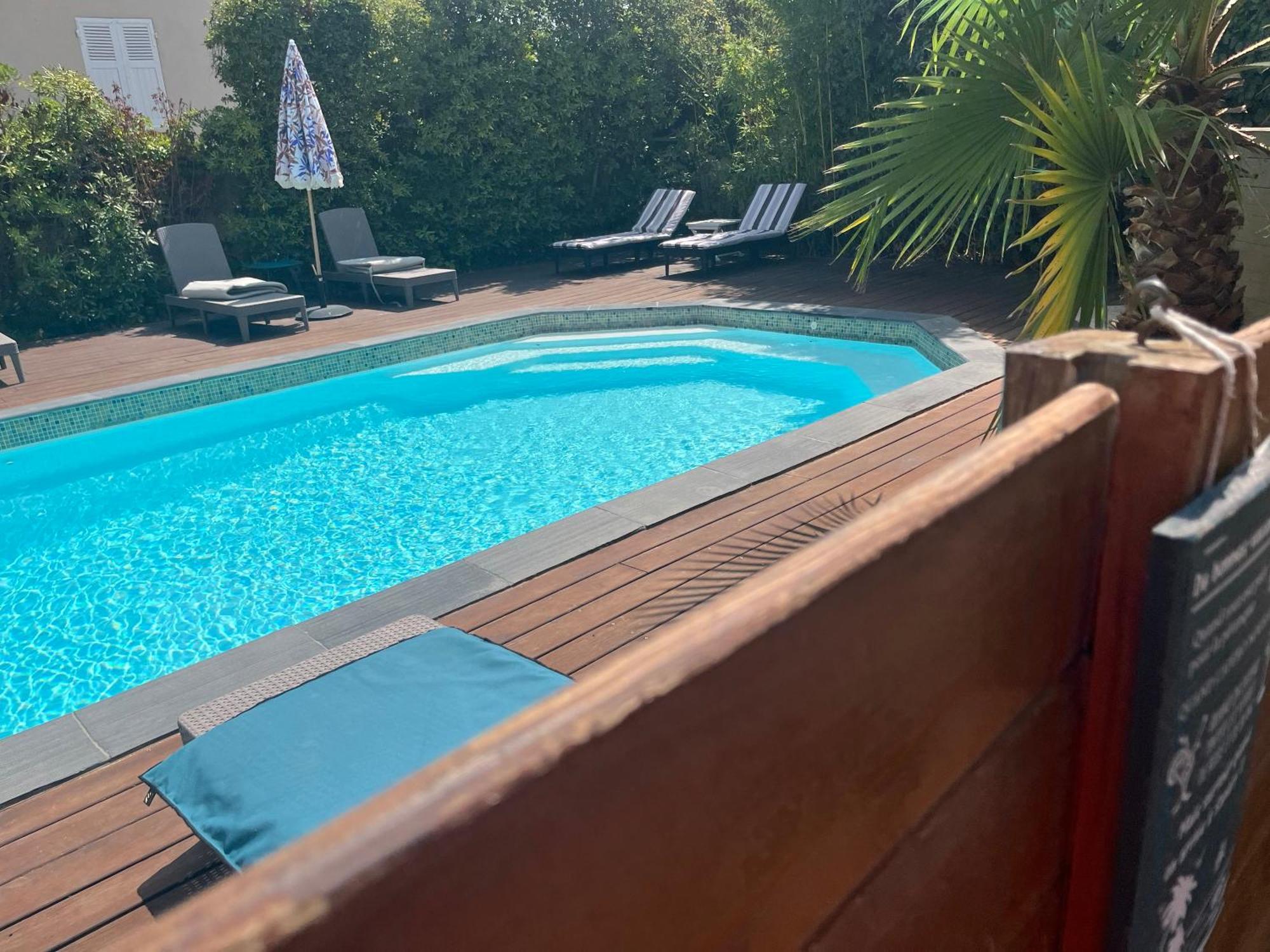 Le Synaya 3* Sanary-sur-Mer