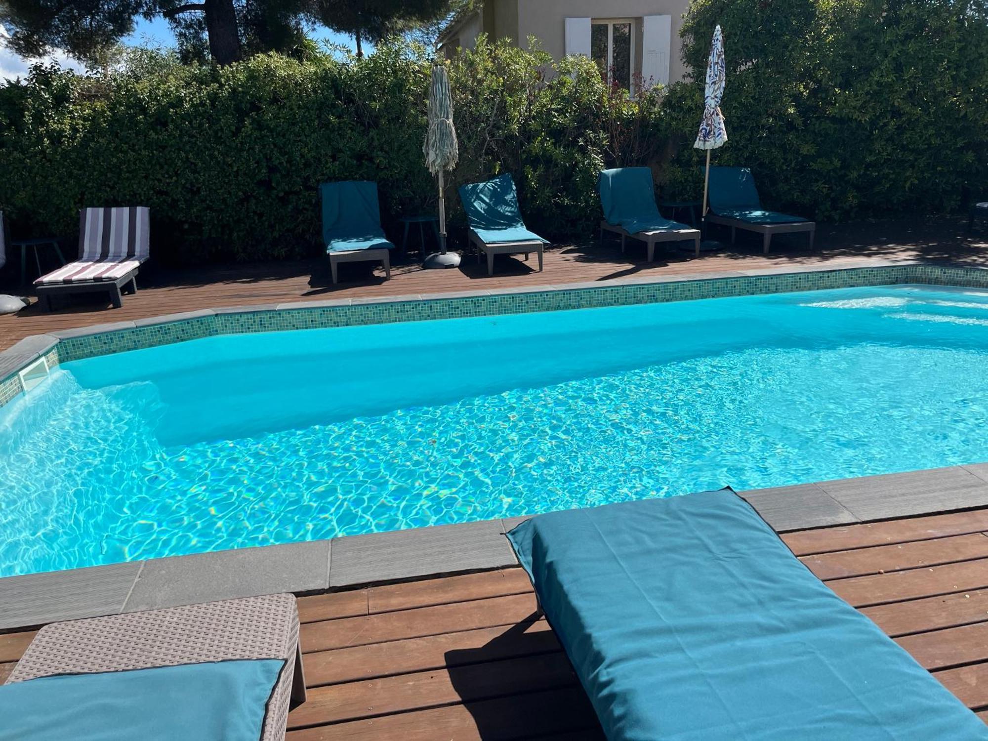 Hotel Le Synaya 3*