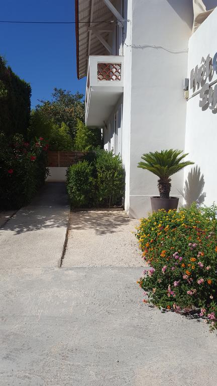 Le Synaya Hotel 3*